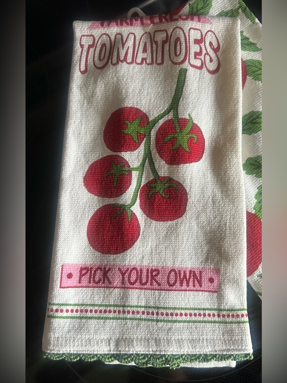 Pasta & Tomato Kitchen Bundle-Cutting Board/Spoon Rest/S&P Shakers/Towels - New - Picture 4 of 9